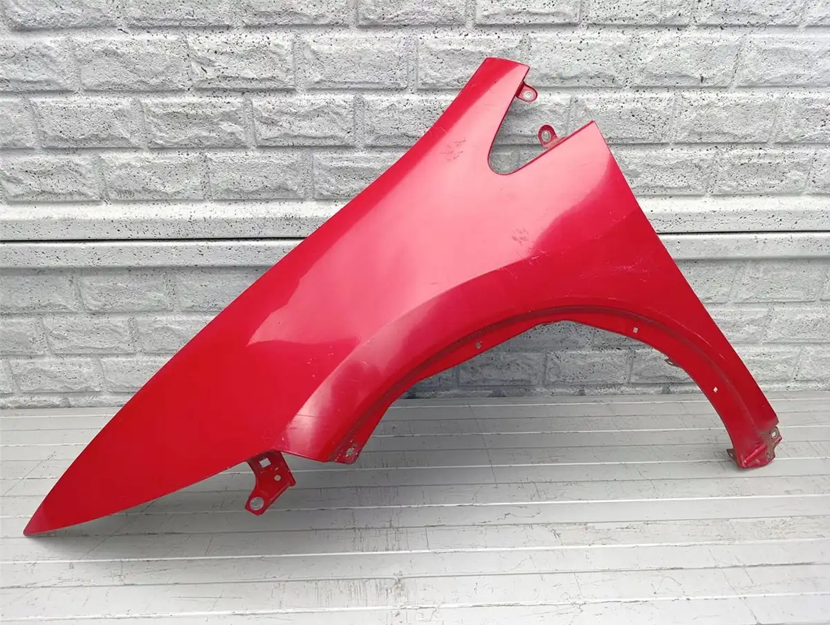 Aripa fata stanga Honda Civic Ufo 06 13