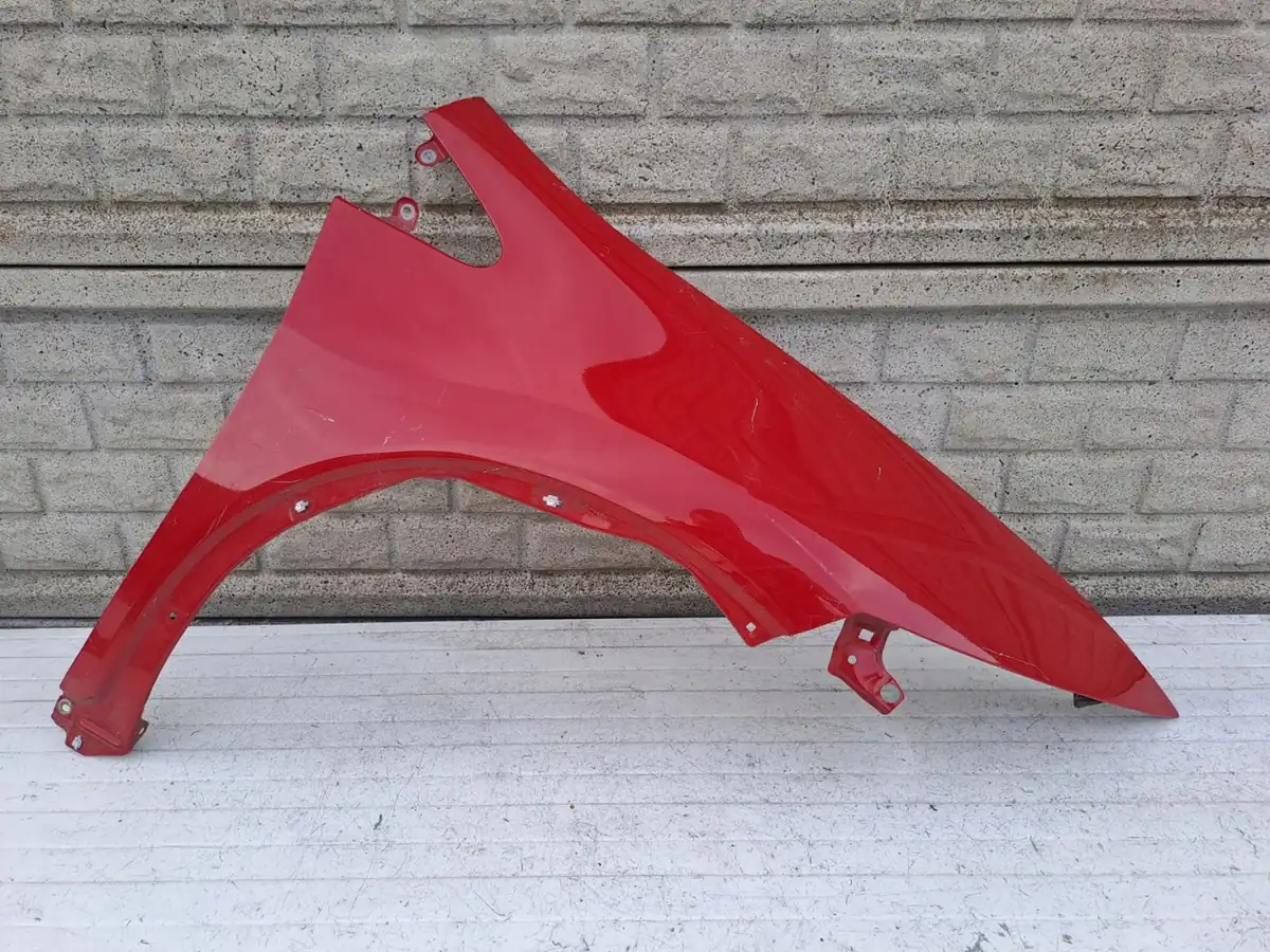 Aripa fata dreapta Honda Civic Ufo 06 13