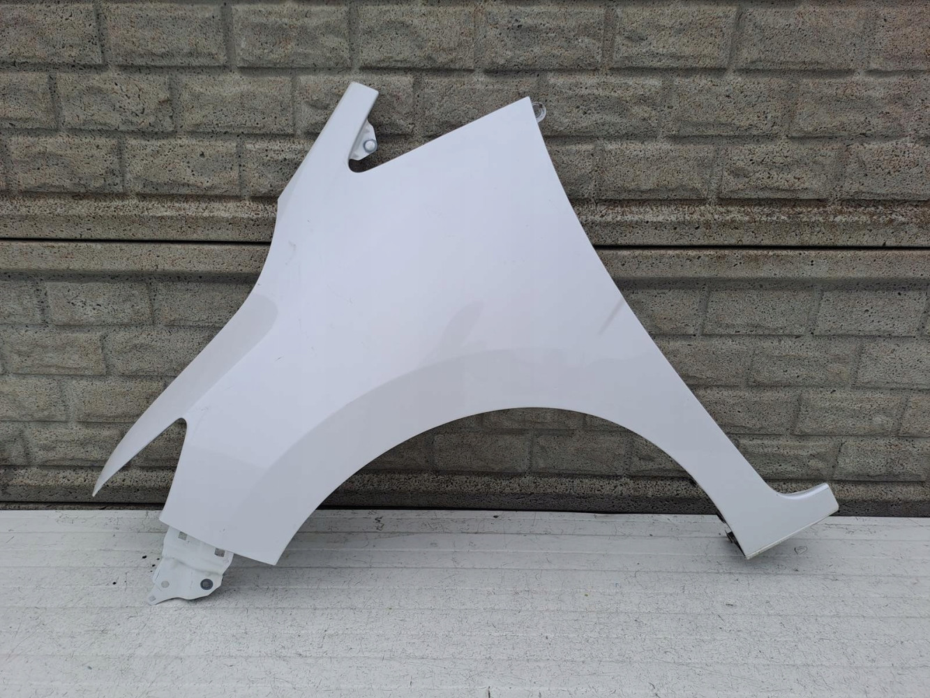 Aripa fata stanga Honda Jazz Iv 15 20