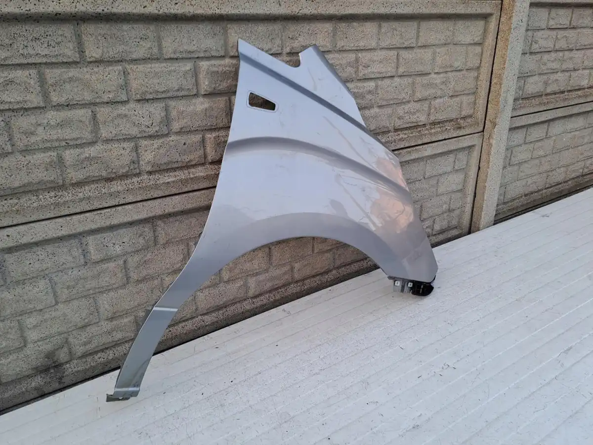 Aripa fata dreapta Hyundai H1 2007