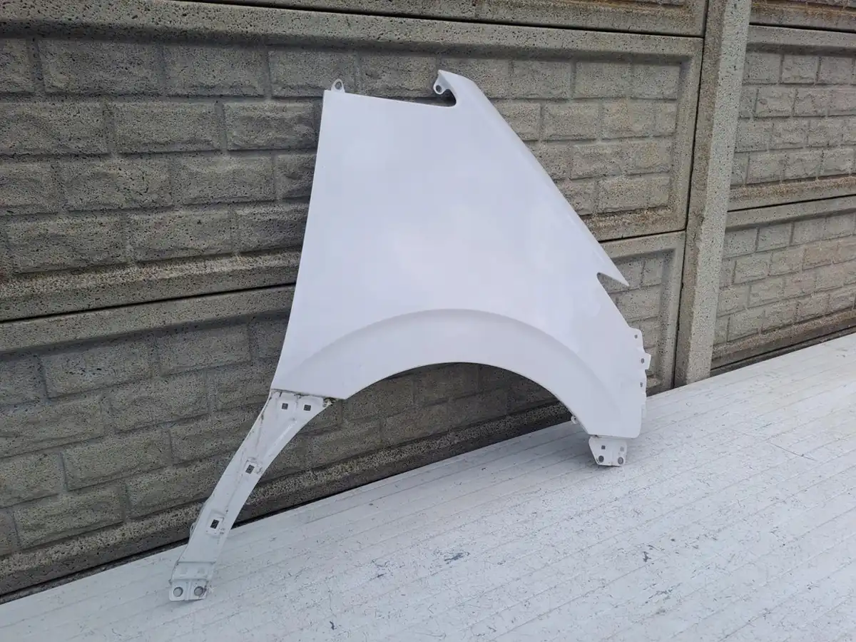 Aripa fata dreapta Hyundai H1 Staria 2021