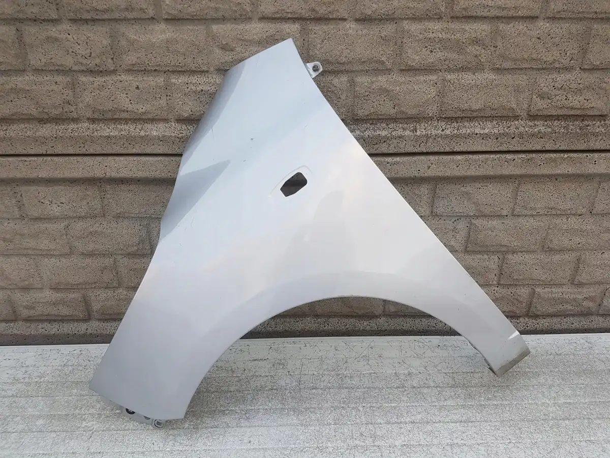 Aripa fata stanga Hyundai I10 2008 2013
