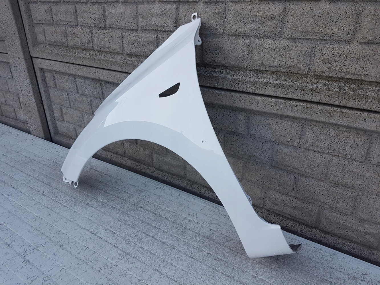 Aripa fata stanga Hyundai I20 2015 2020 - Image 3