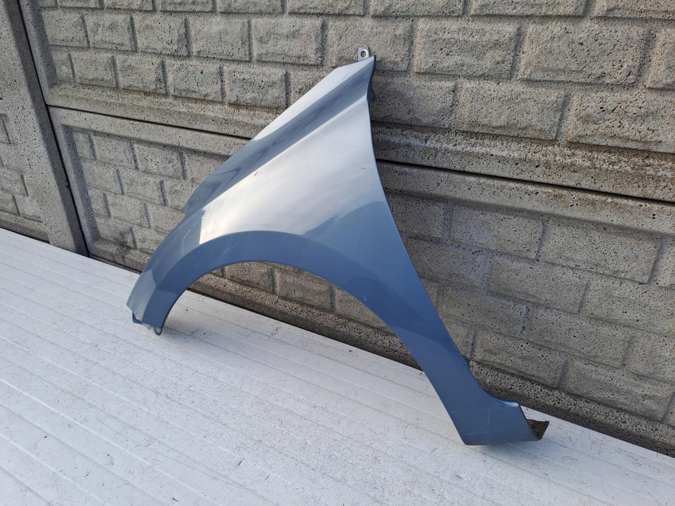 Aripa fata stanga Hyundai I20 2015 2021 - Image 3
