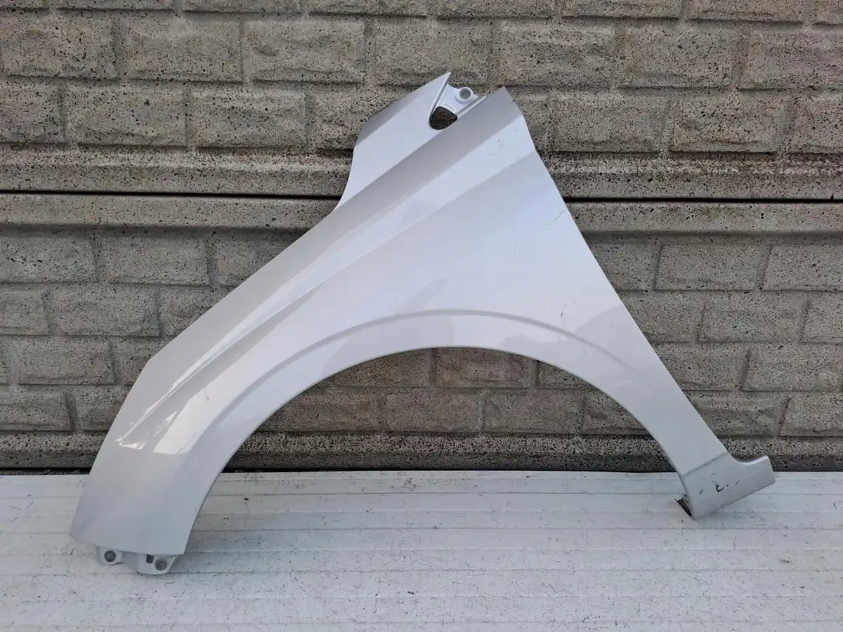Aripa fata stanga Hyundai I20 21 24