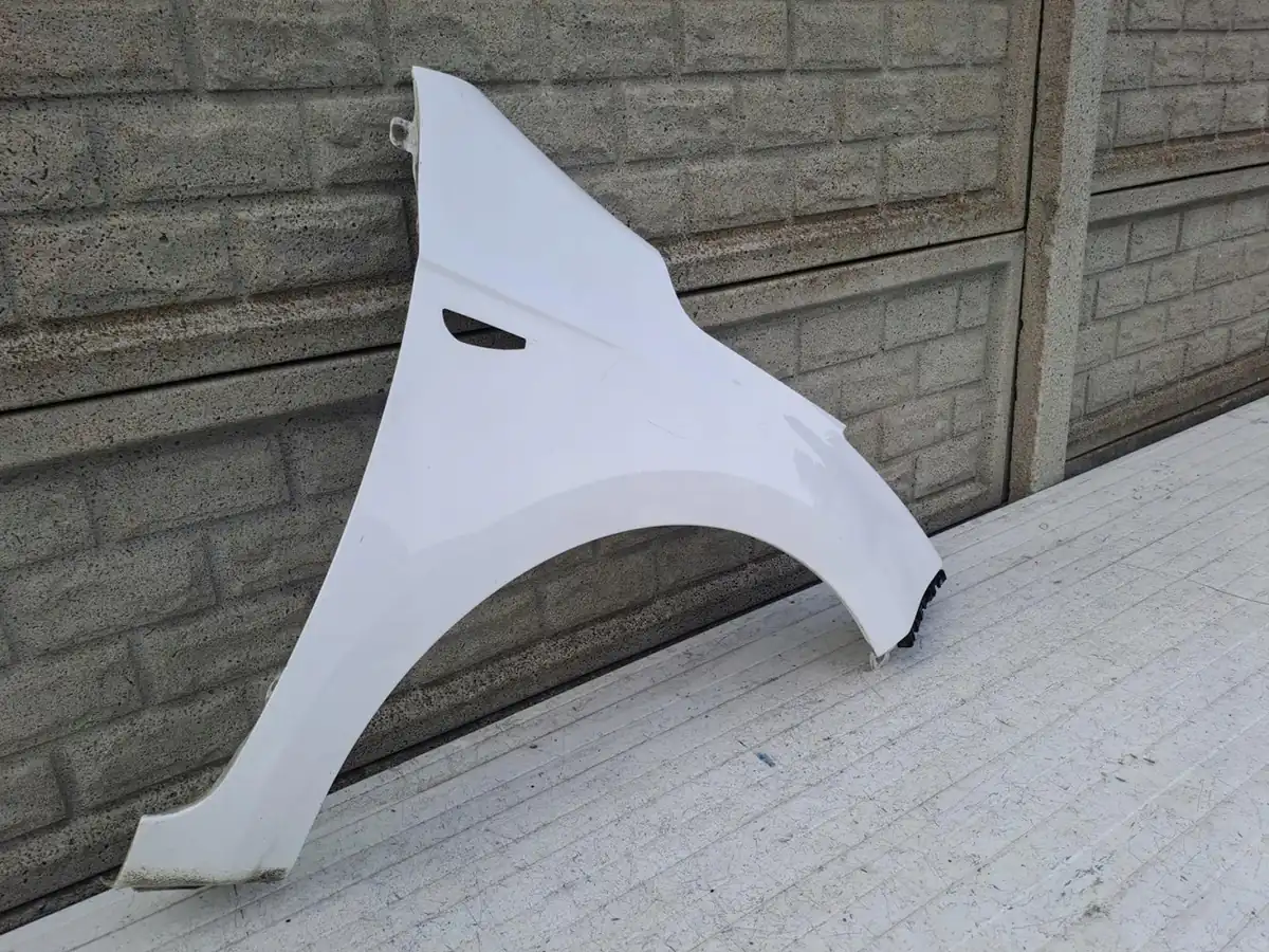 Aripa fata dreapta Hyundai I20 Lift Kierunek
