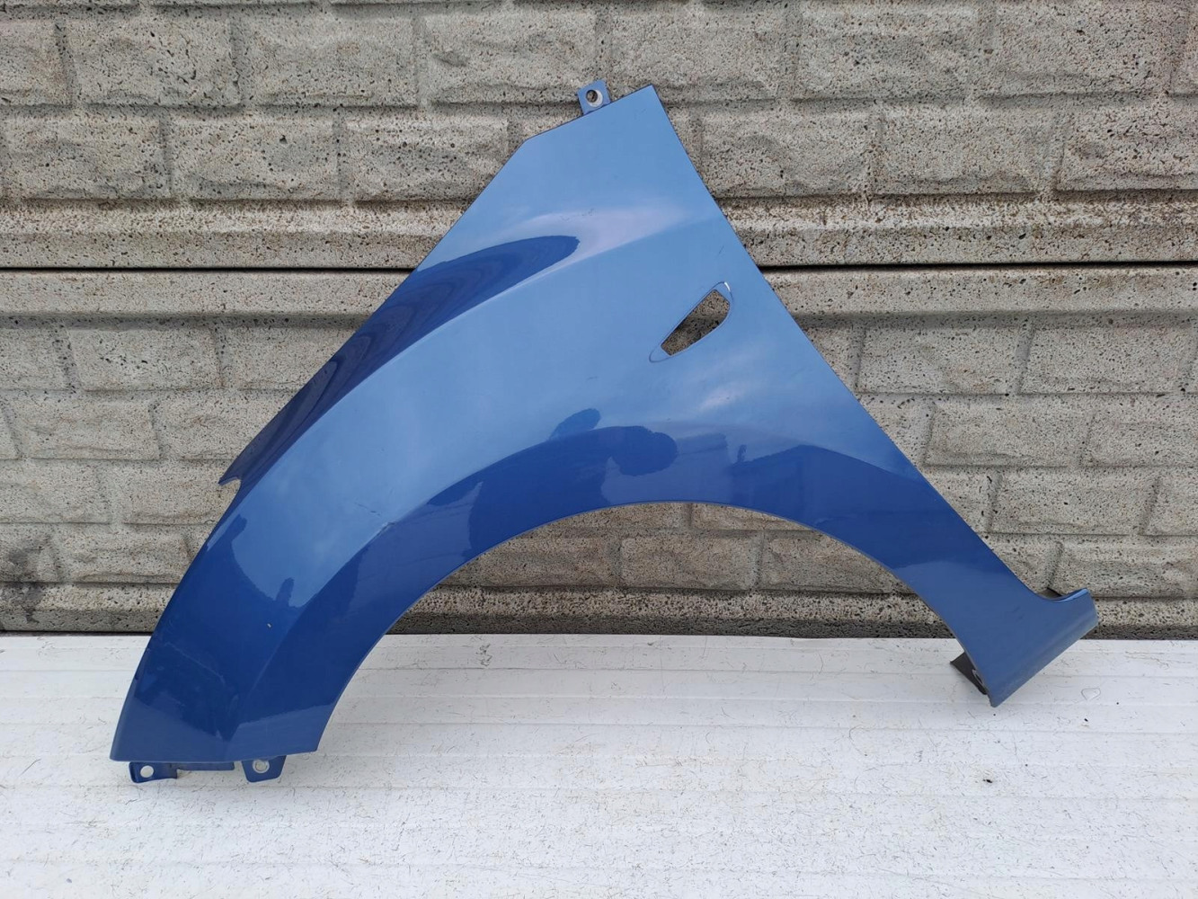 Aripa fata stanga Hyundai I30 2013 2017