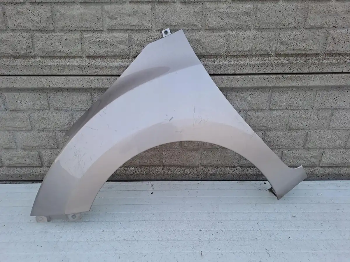 Aripa fata stanga Hyundai I30 2013 2017