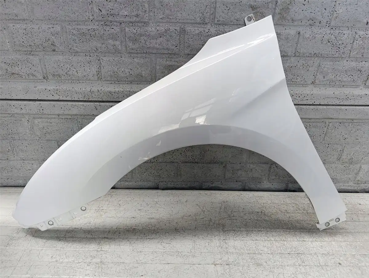 Aripa fata stanga Hyundai I40 I 40