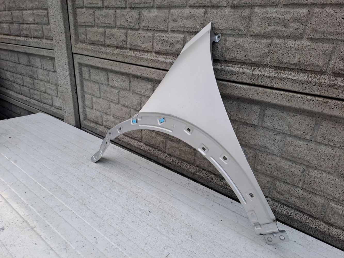 Aripa fata stanga Hyundai Ioniq V 2021 2023 - Image 3
