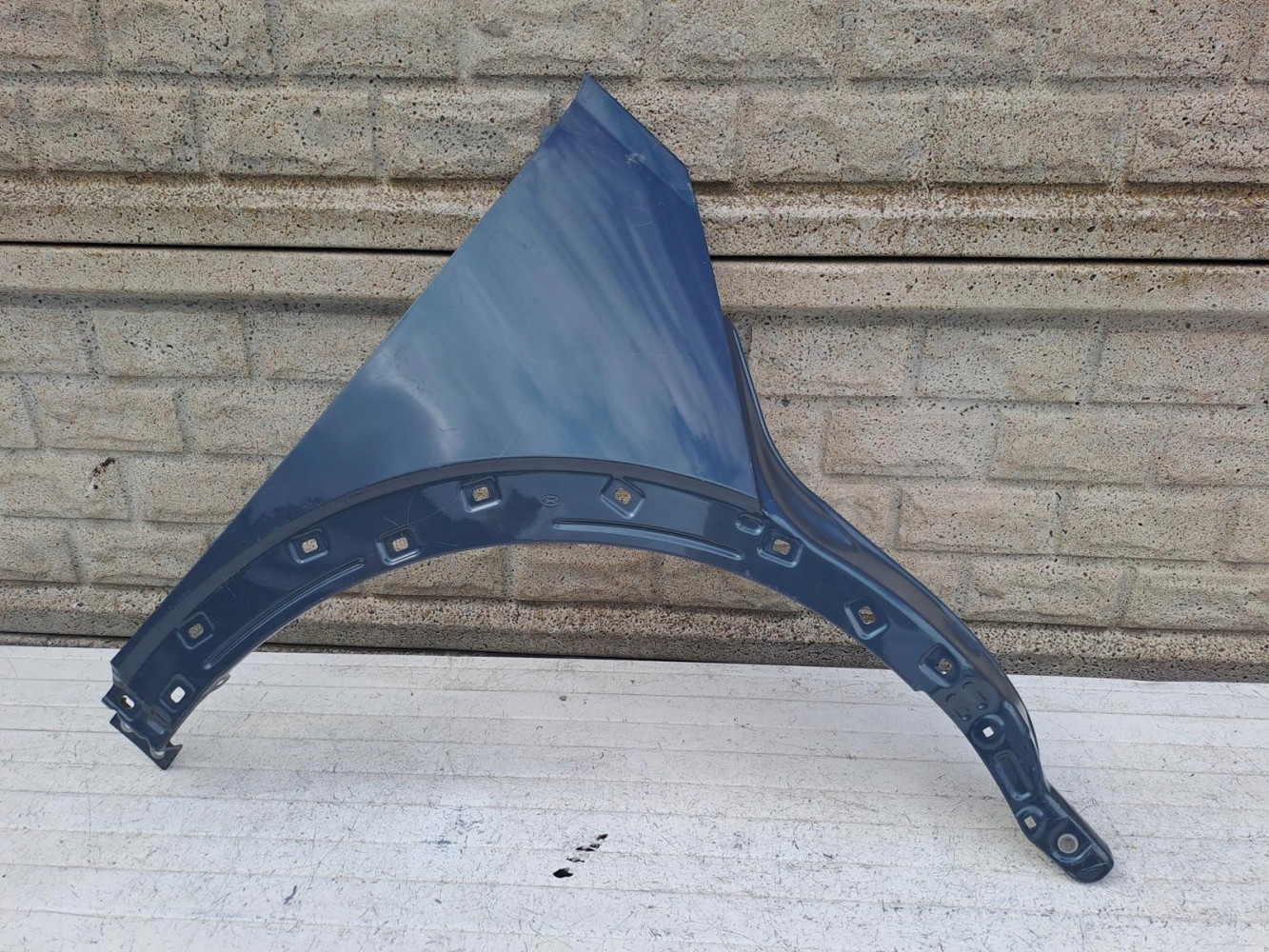Aripa fata dreapta Hyundai Ioniq V 21 23
