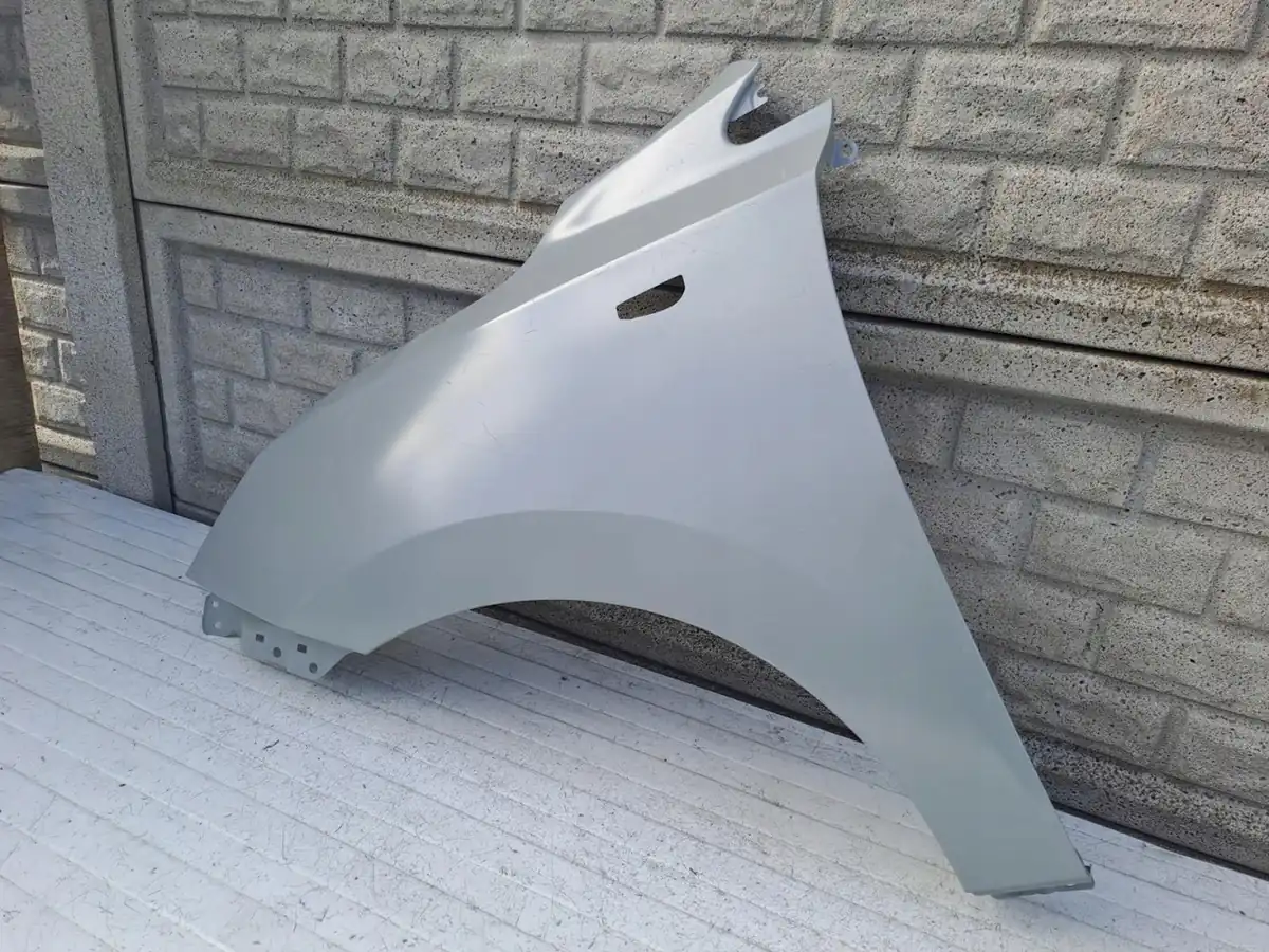 Aripa fata stanga Hyundai Ix35 Ix 35 10