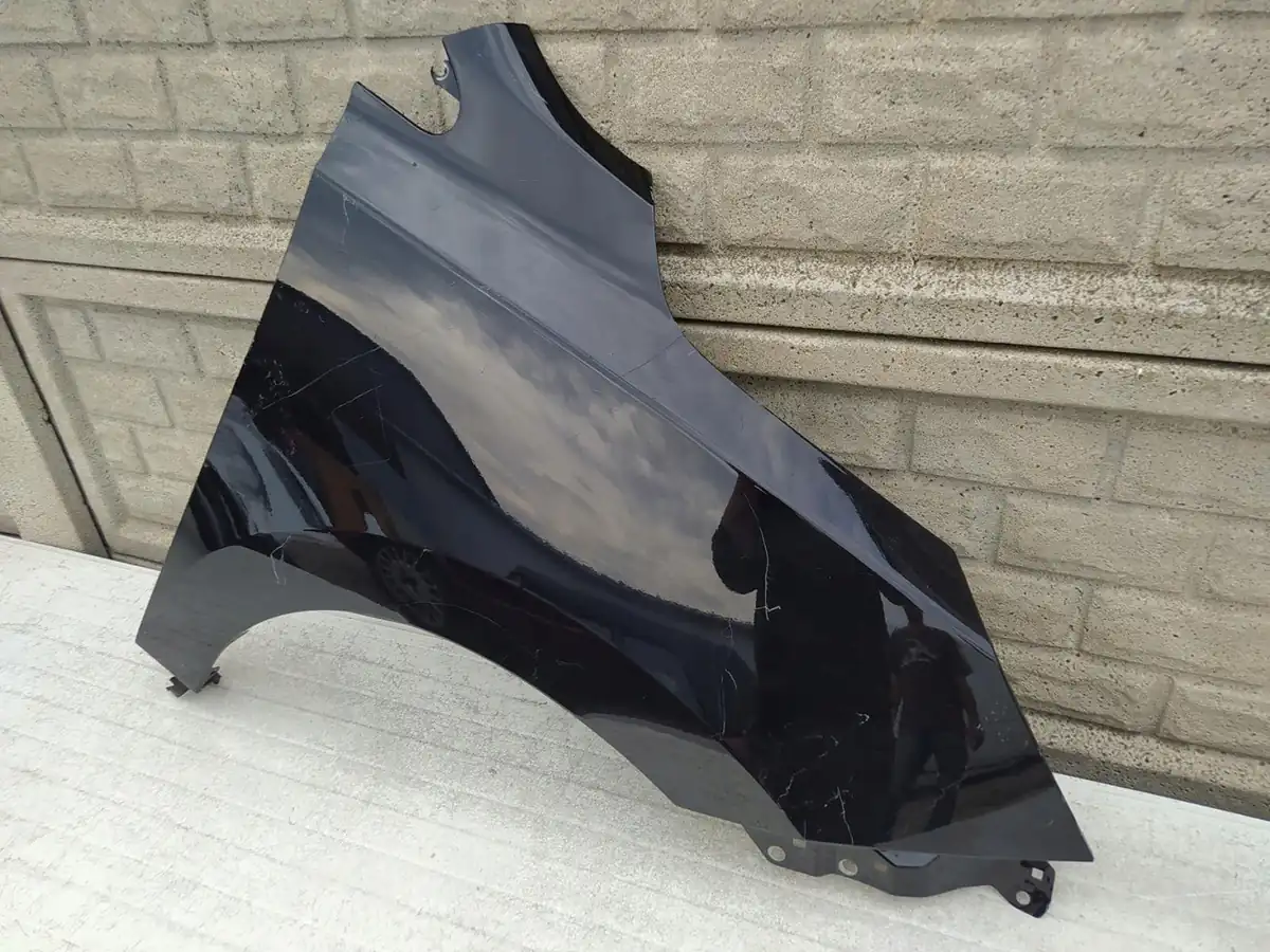 Aripa fata dreapta Hyundai Ix35 Ix 35 2010