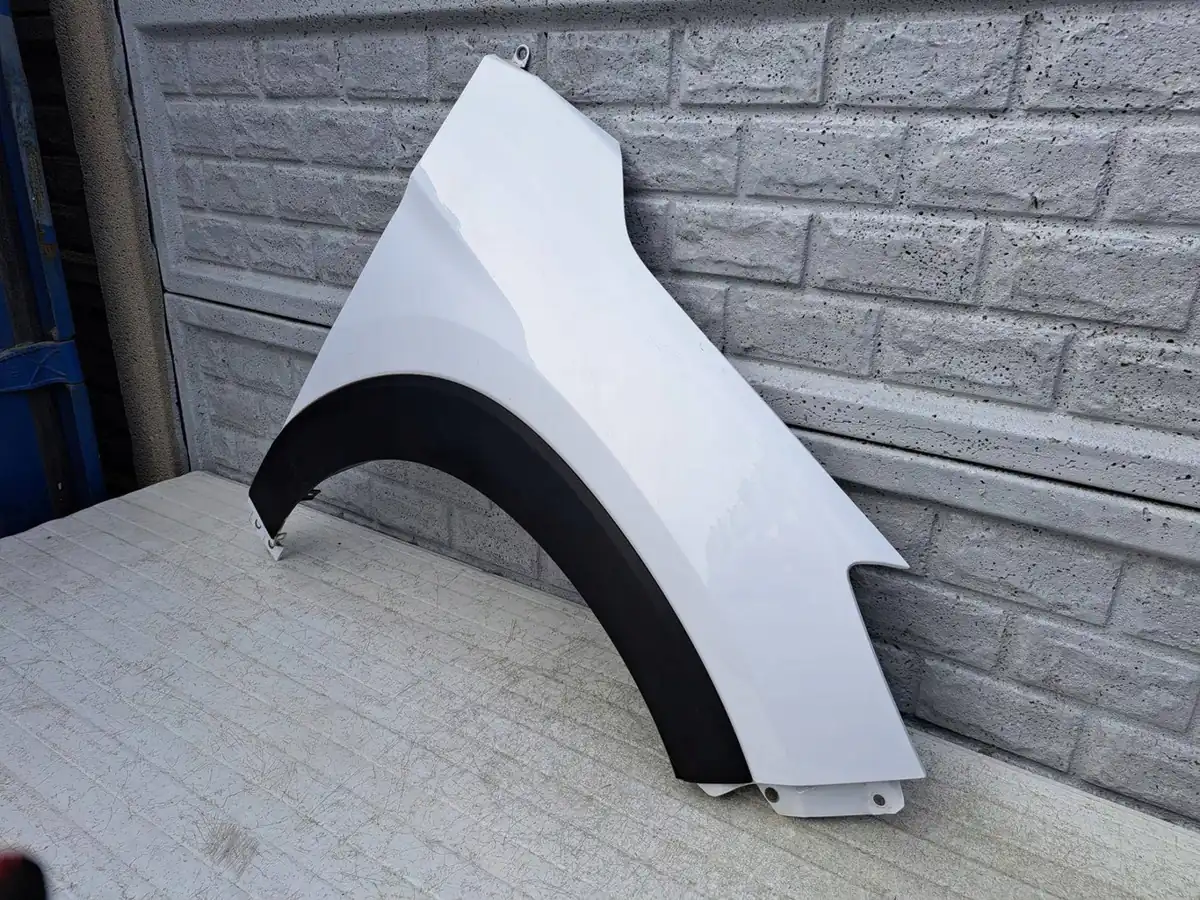 Aripa fata dreapta Hyundai Tucson 15 20