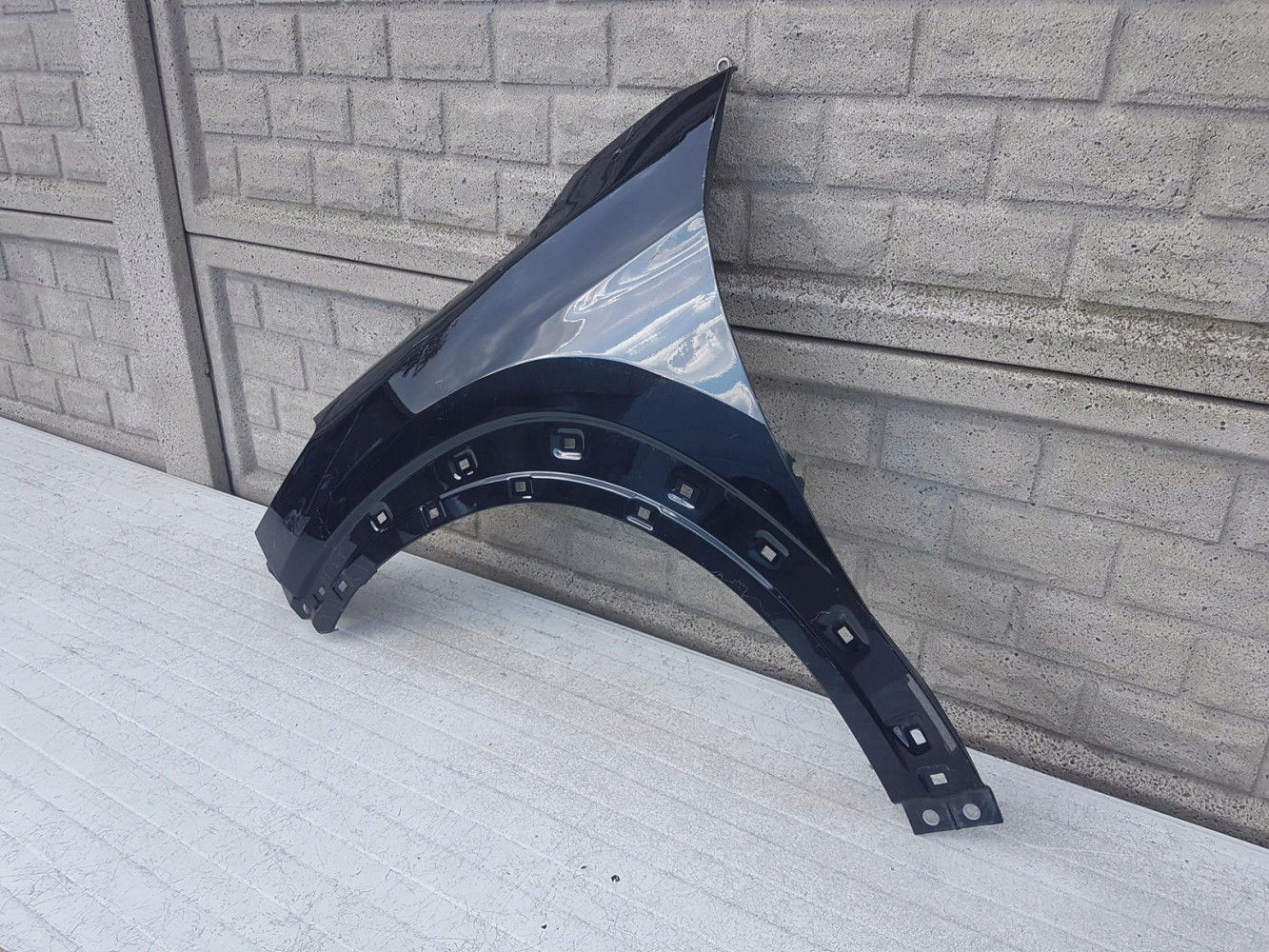 Aripa fata stanga Hyundai Tucson 2015 2020 - Image 3