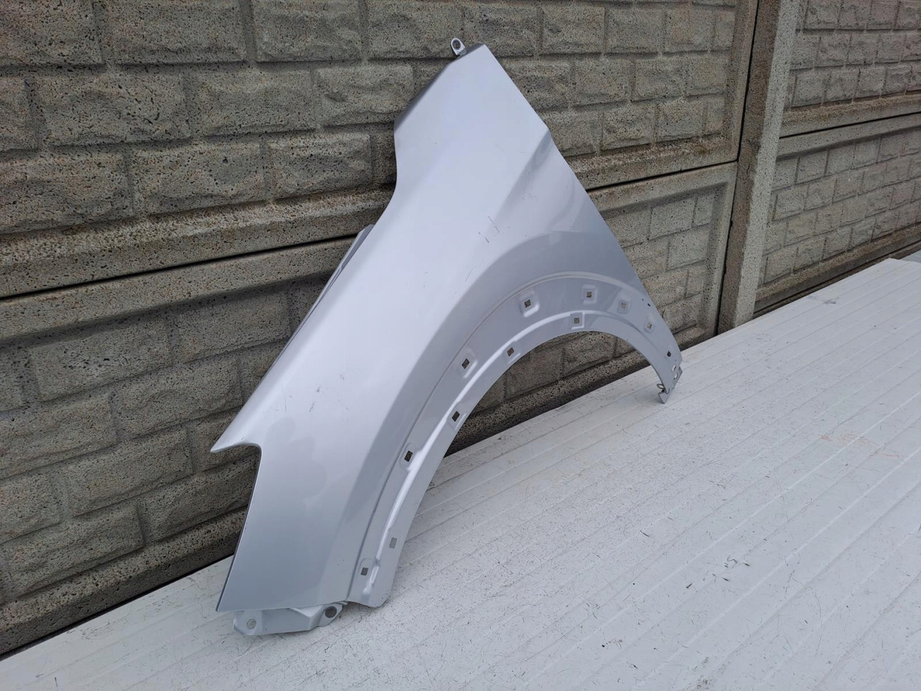 Aripa fata stanga Hyundai Tucson 2015 2020 - Image 2