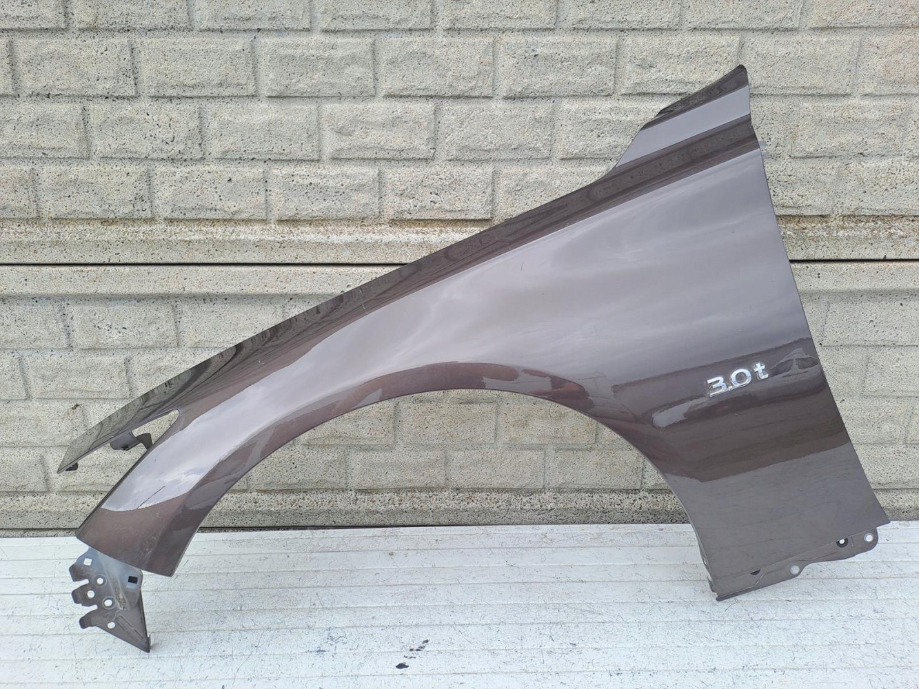 Aripa fata stanga Infiniti Q50 13