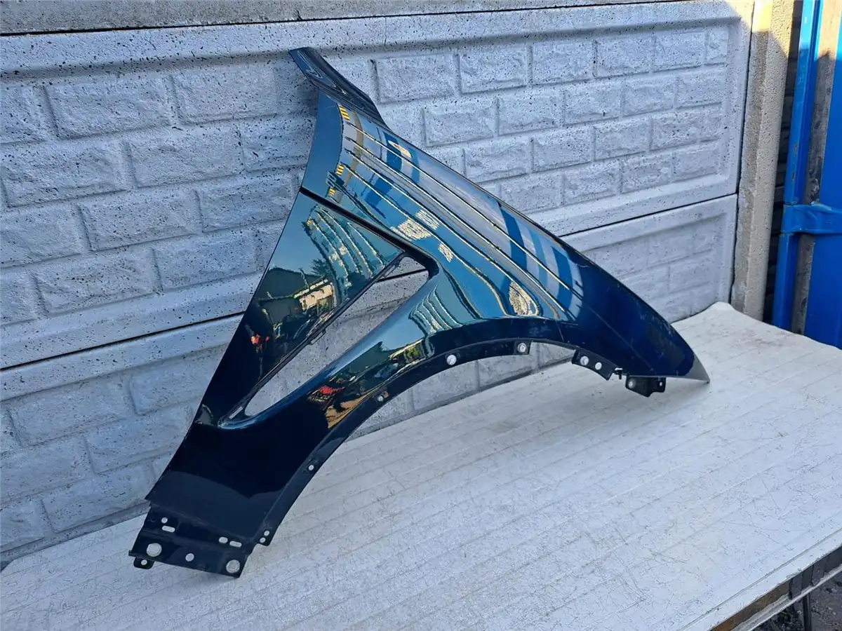Aripa fata dreapta Jaguar F Pace Fpace Svr