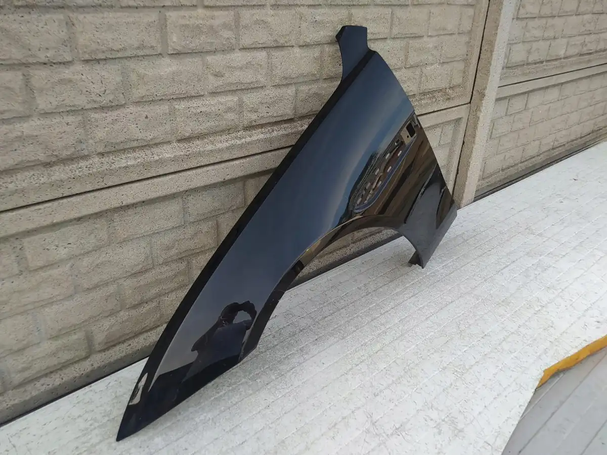 Aripa fata stanga Jaguar Xe 2015 2022