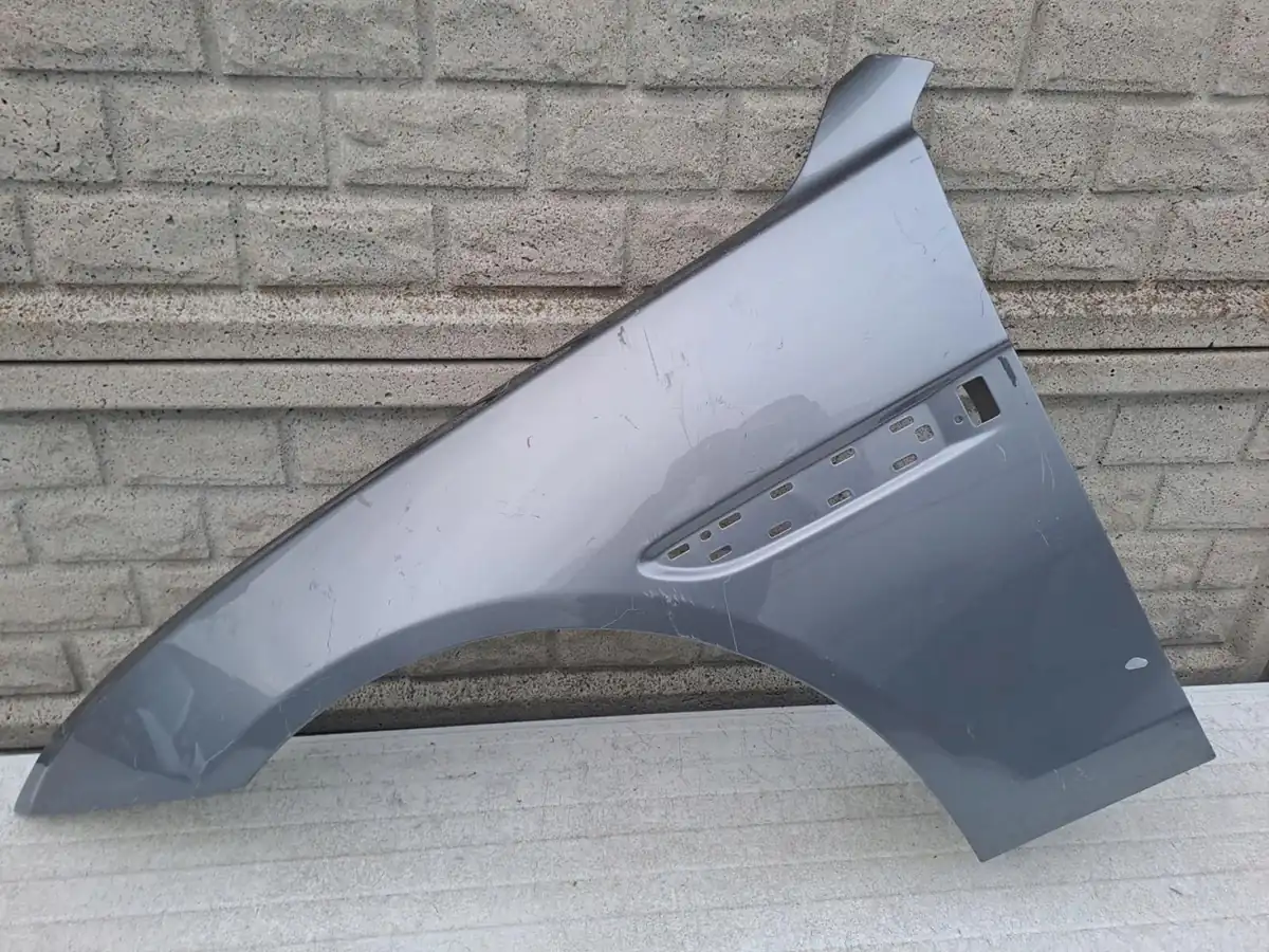 Aripa fata stanga Jaguar Xe 2015 2022