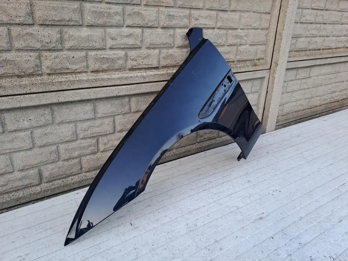 Aripa fata stanga Jaguar Xe 2015 2022