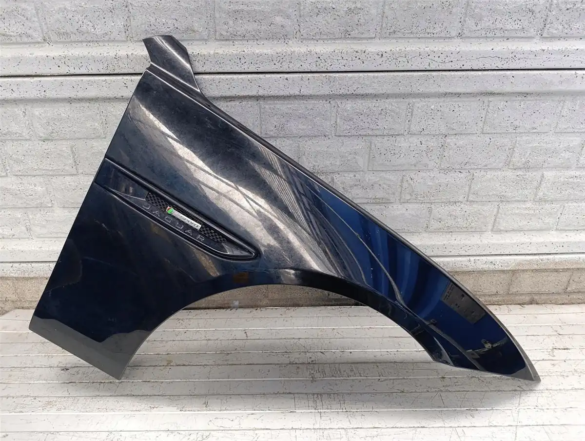 Aripa fata dreapta Jaguar Xe 2015 2024