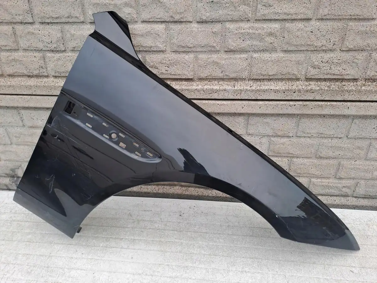 Aripa fata dreapta Jaguar Xf 2015 2024