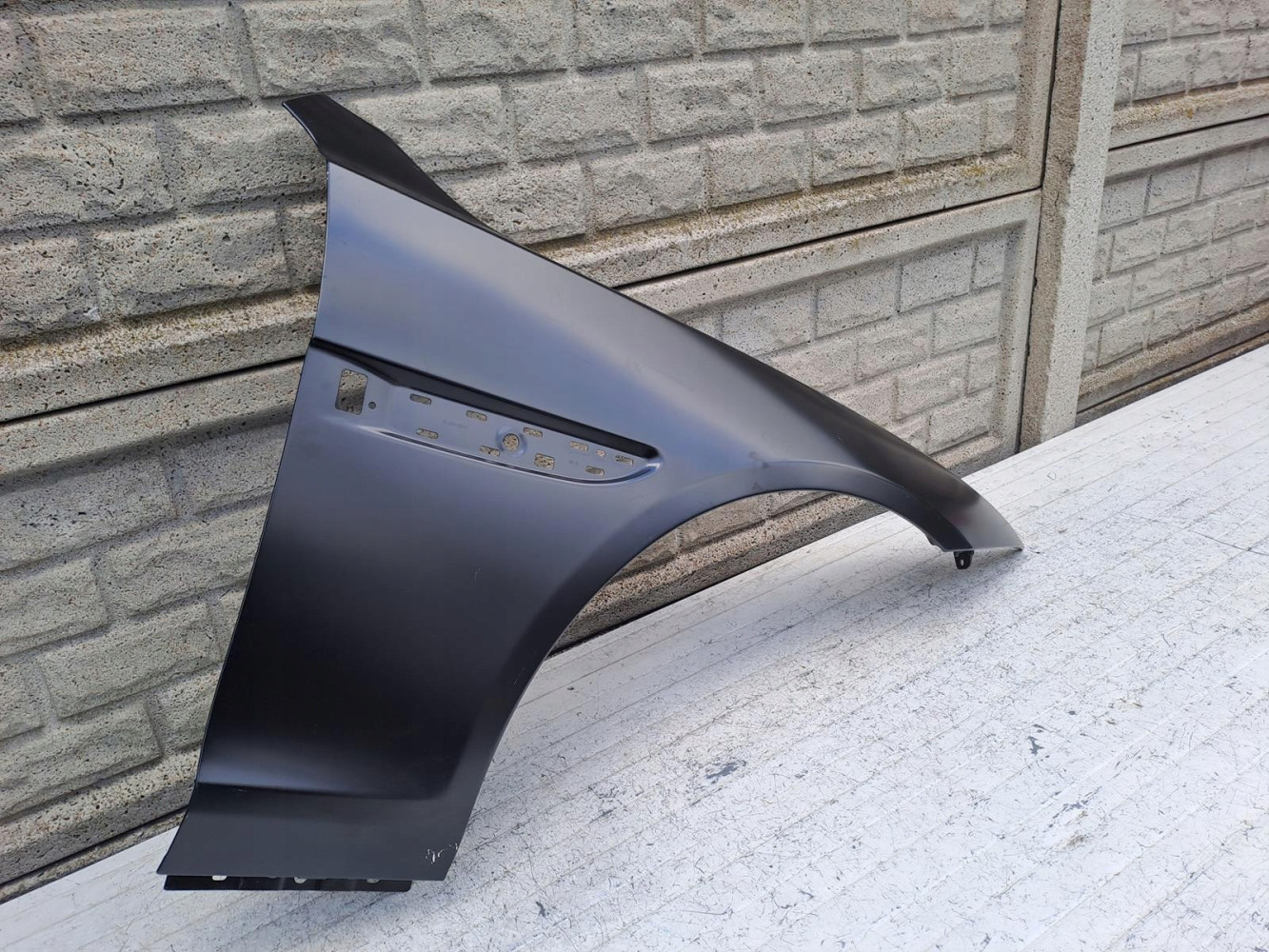 Aripa fata dreapta Jaguar Xf 2015 2024 - Image 3