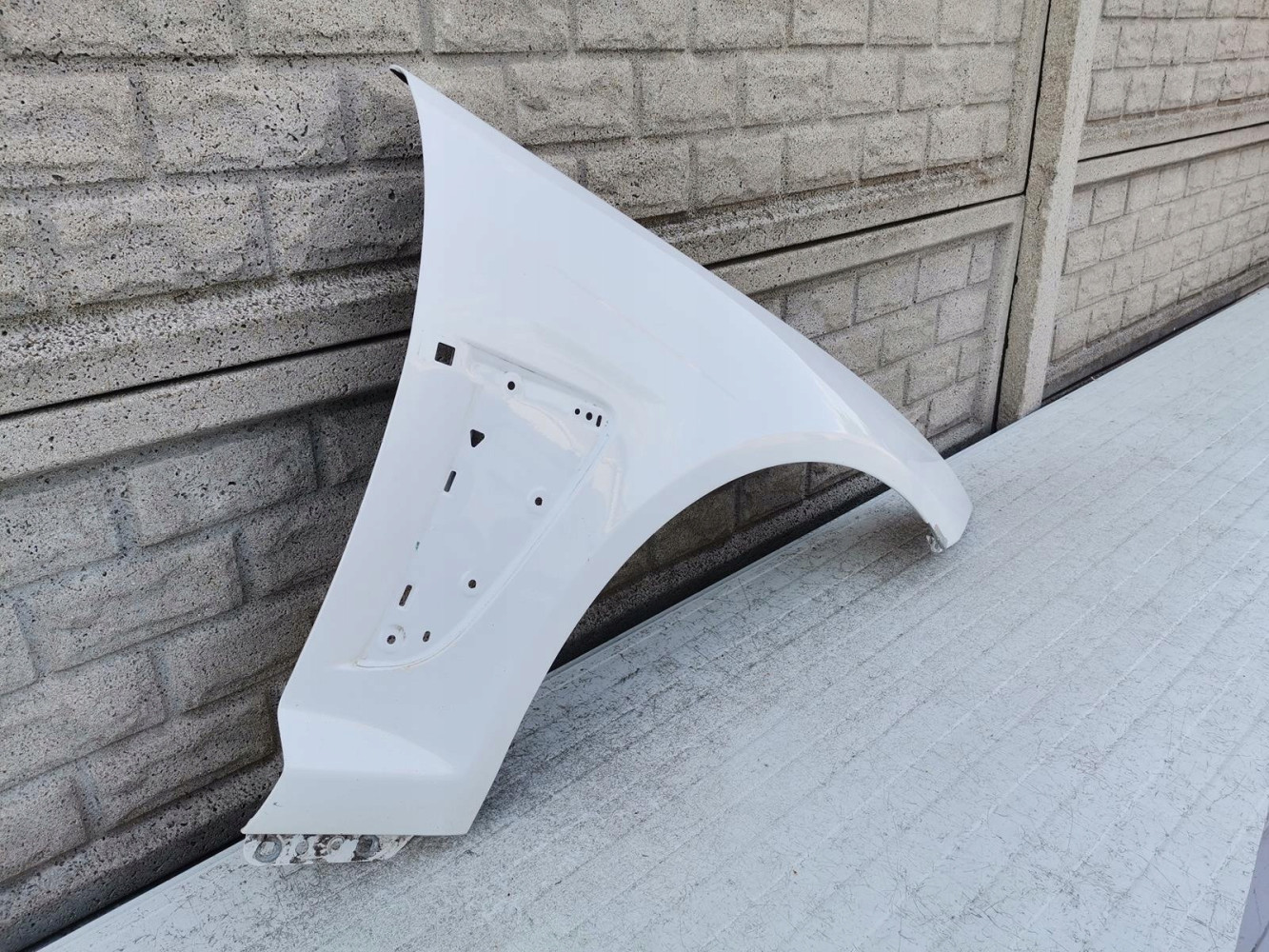 Aripa fata dreapta Jaguar Xf Lift 2011 2015 - Image 3