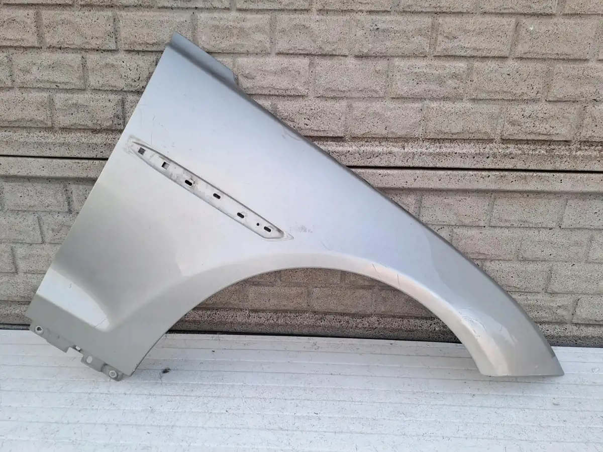 Aripa fata dreapta Jaguar Xj X351 09 19