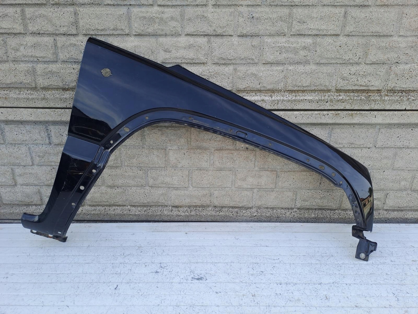 Aripa fata dreapta Jeep Cherokee Iii Liberty 01 07