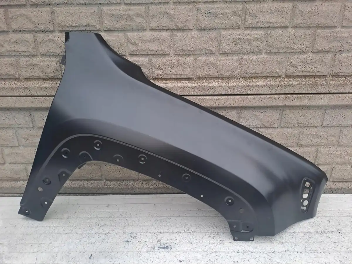 Aripa fata dreapta Jeep Renegade 14 24