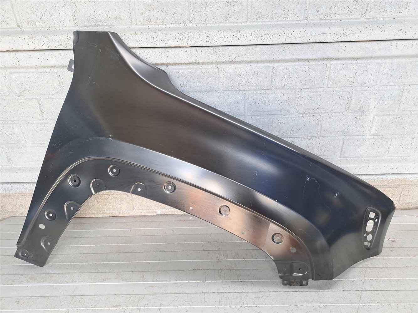 Aripa fata dreapta Jeep Renegade 14 24
