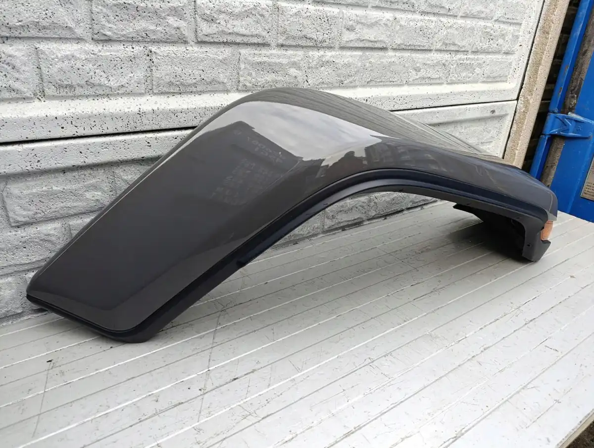 Aripa fata necunoscut Jeep Wrangler Poszerzenie