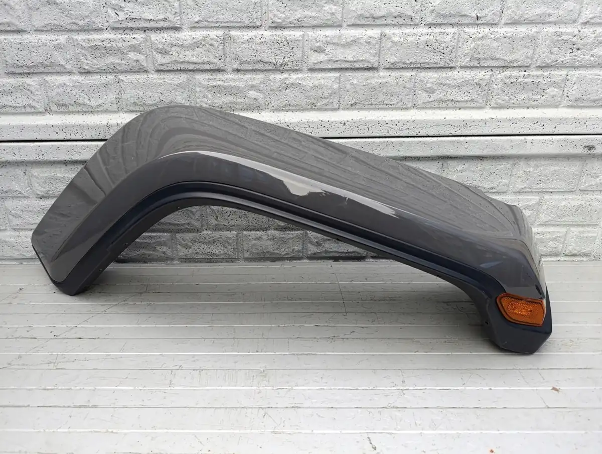 Aripa fata necunoscut Jeep Wrangler Poszerzenie