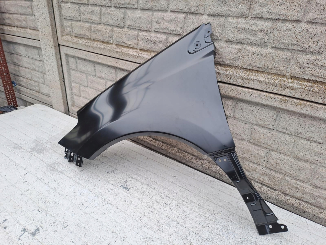Aripa fata stanga Renault Koleos I 1 Lift 2011 2018 - Image 3