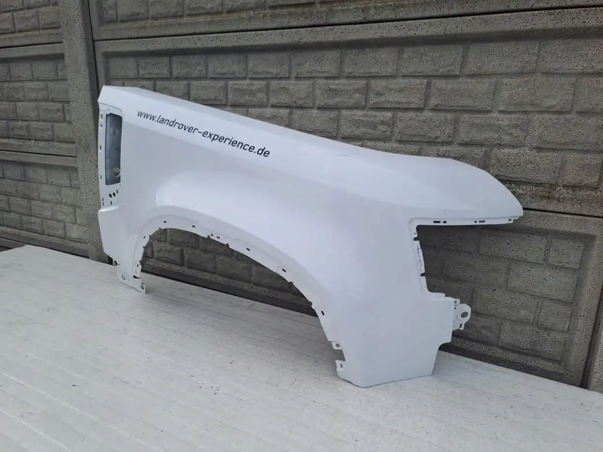 Aripa fata dreapta Land Rover Defender 20