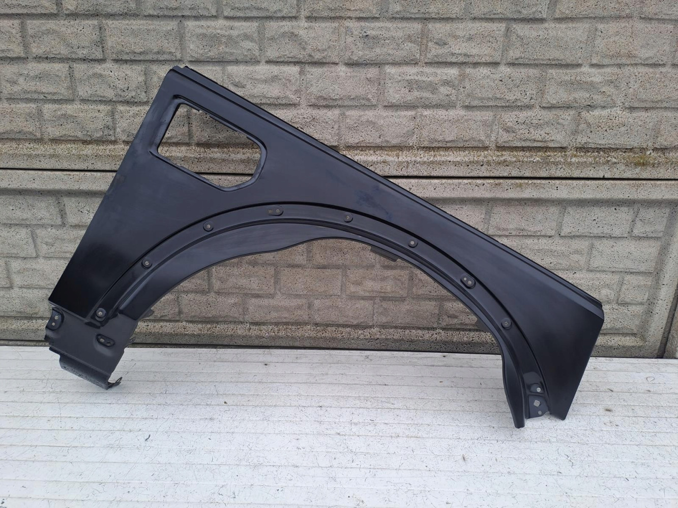 Aripa fata dreapta Land Rover Discovery 3 Iii 04 09