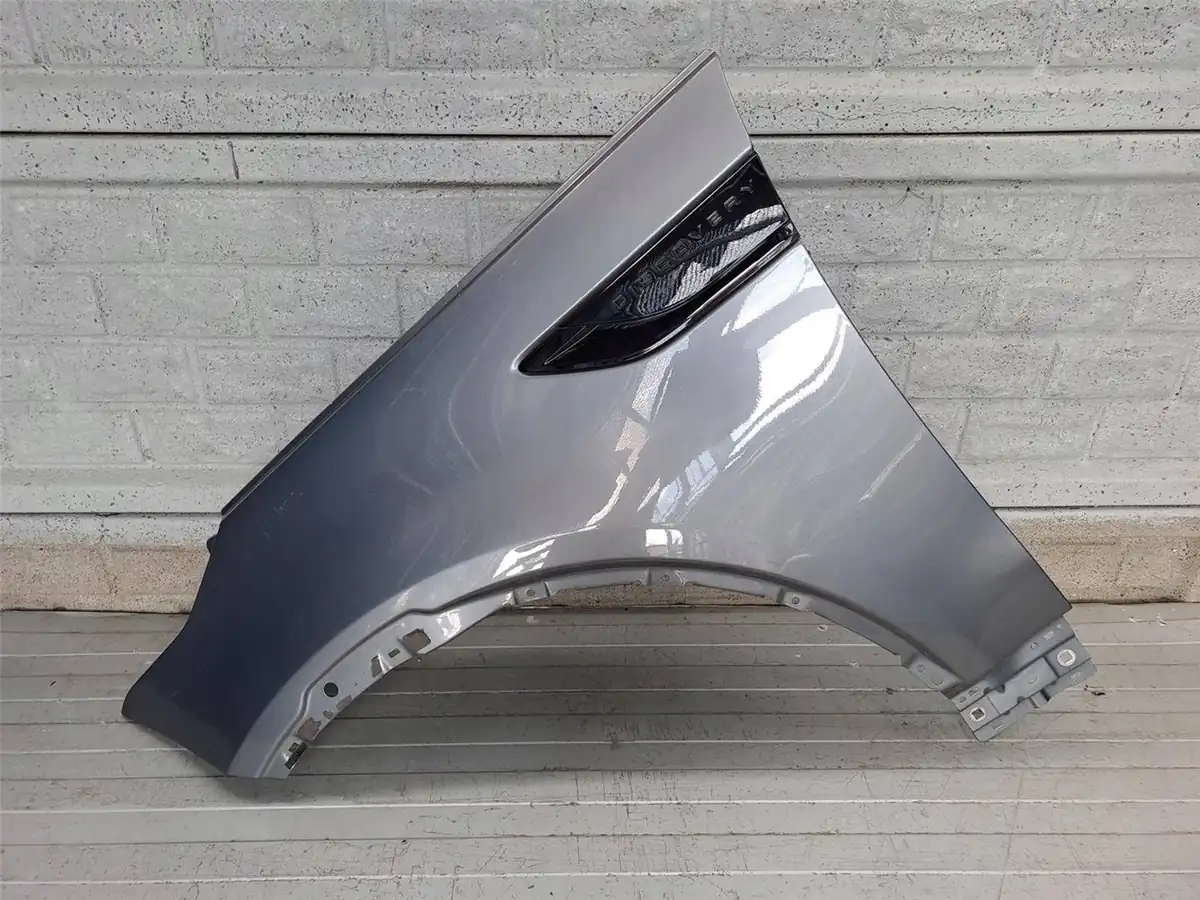 Aripa fata stanga Land Rover Discovery 5 17 23