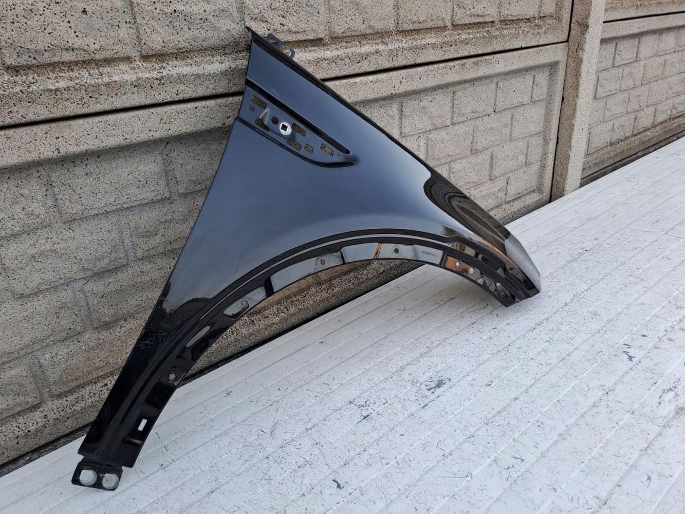 Aripa fata dreapta Land Rover Discovery Sport - Image 3