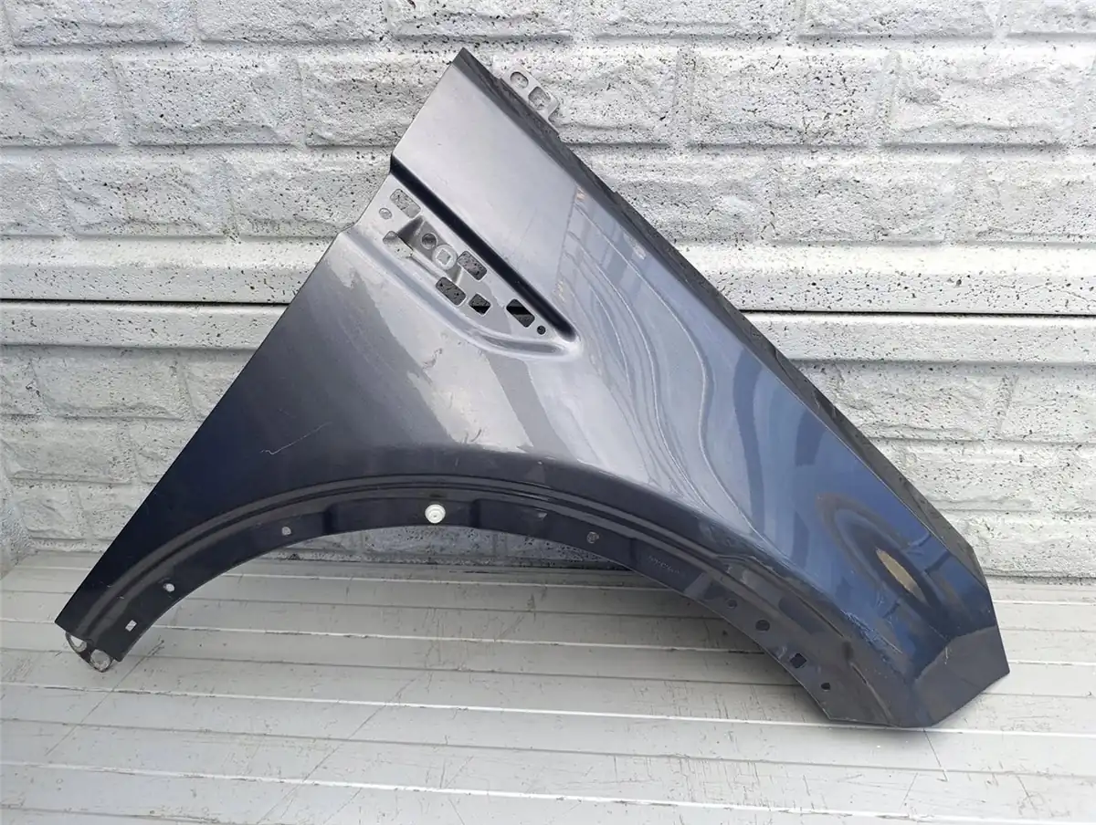 Aripa fata dreapta Land Rover Discovery Sport
