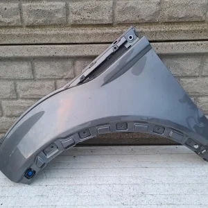 Aripa fata stanga Land Rover Evoque 12 18