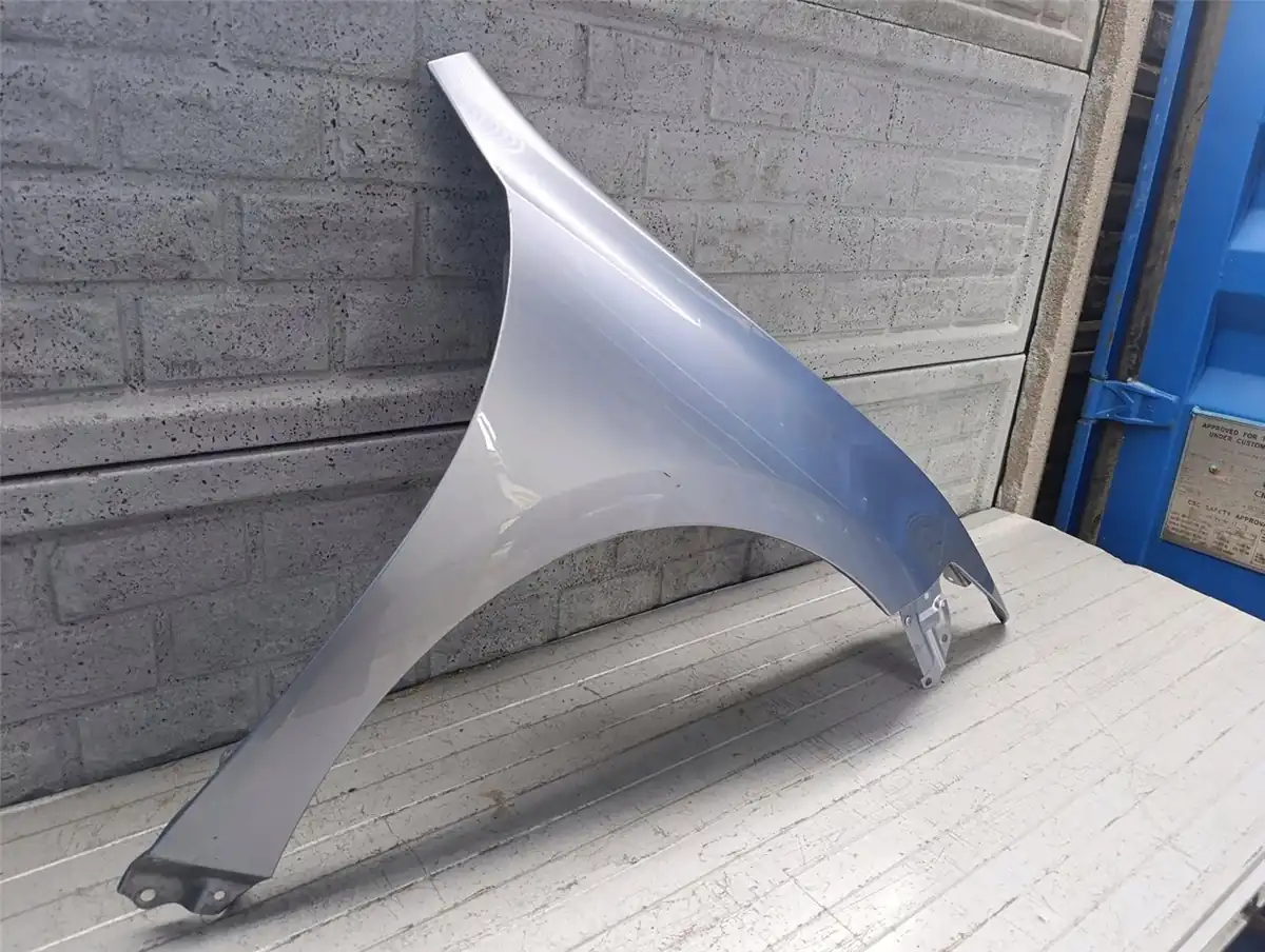 Aripa fata dreapta Lexus Es 300h 18 24
