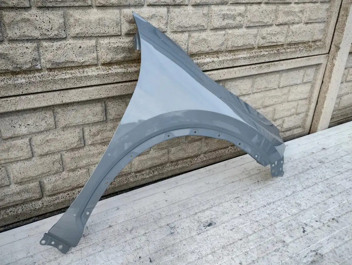 Aripa fata dreapta Lexus Lbx 2023