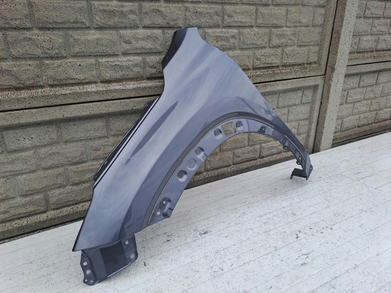 Aripa fata stanga Lexus Nx - Image 2