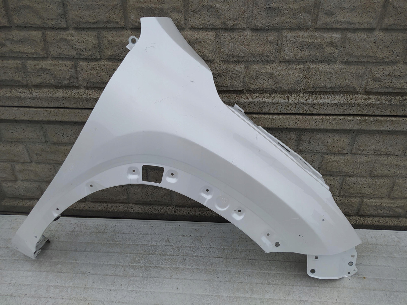Aripa fata dreapta Lexus Nx