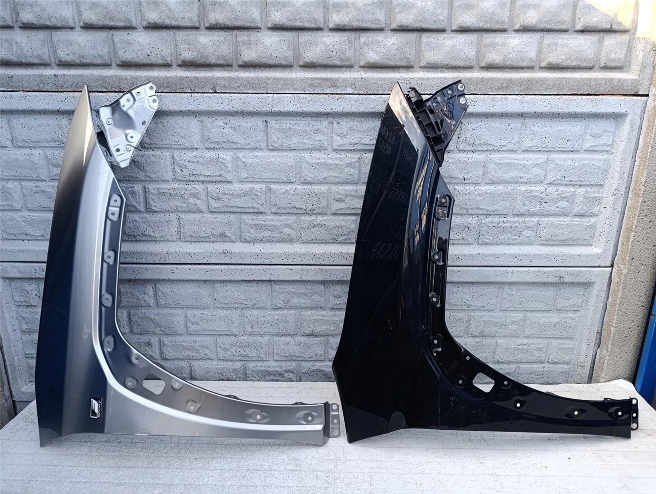Aripa fata dreapta Lexus Ux 200