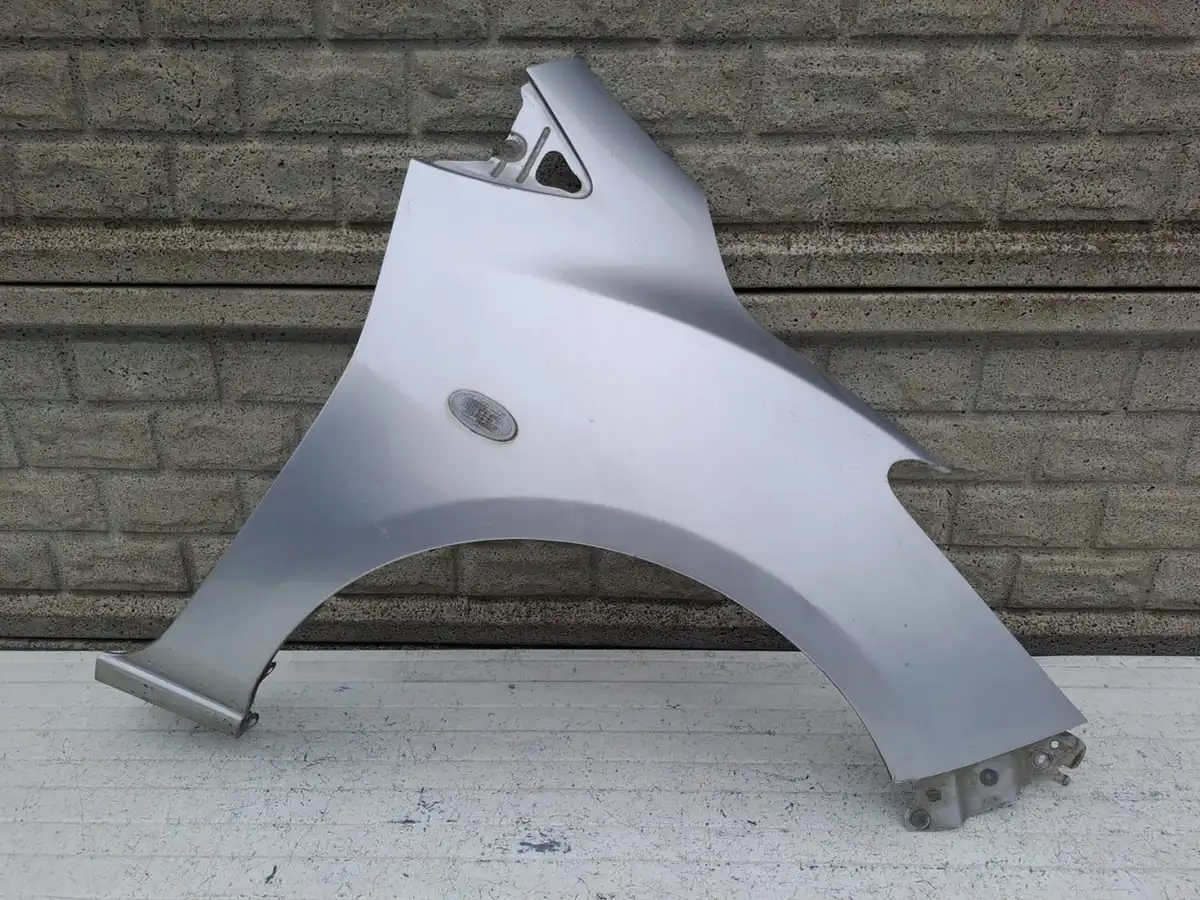 Aripa fata dreapta Mazda 2 Ii 2007 2015