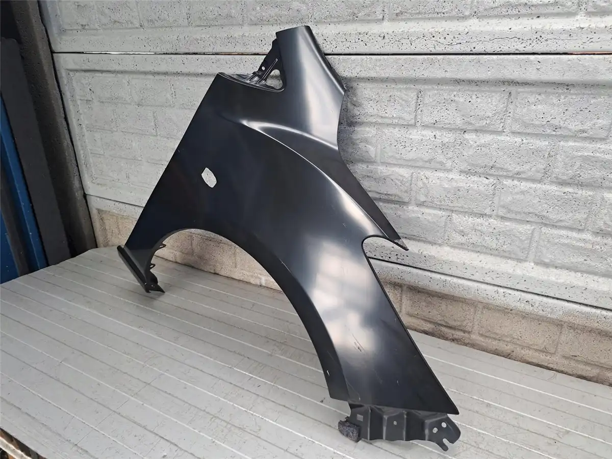 Aripa fata dreapta Mazda 2 Ii 2007 2015
