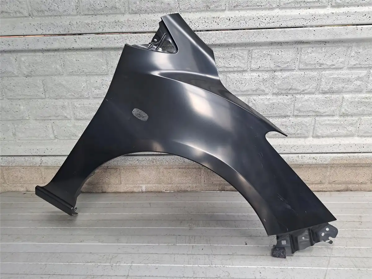 Aripa fata dreapta Mazda 2 Ii 2007 2015